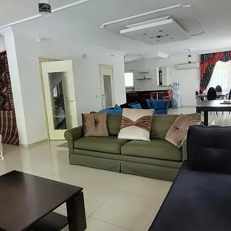 Villa Immaculate 4-Bed Villa With Large Garden And Pool Dalyan